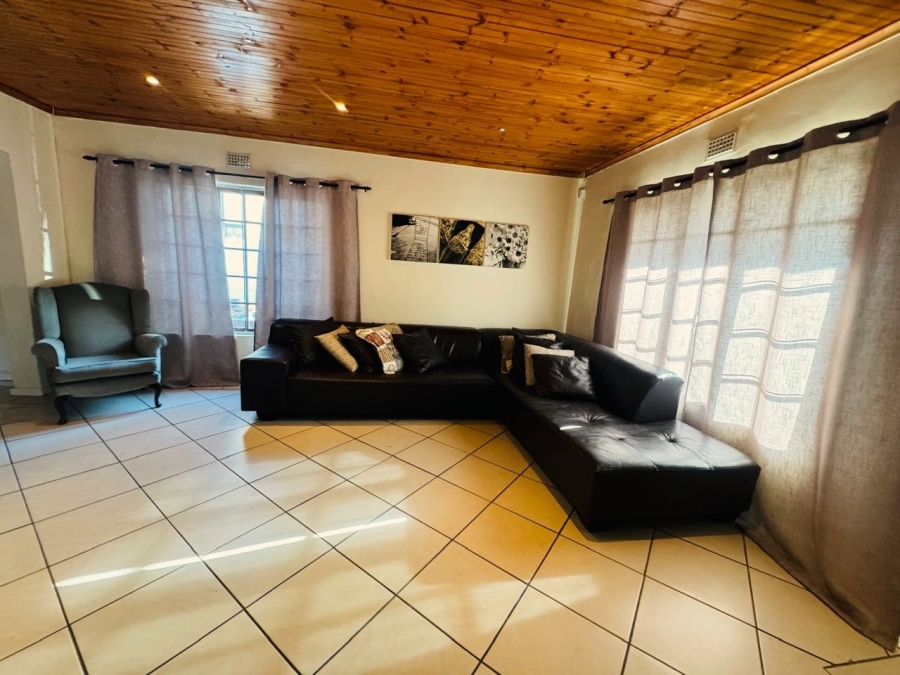 3 Bedroom Property for Sale in Highbury Western Cape